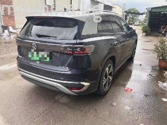 Volkswagen ID.6 Crozz Electro AT
