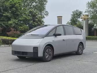 LiXiang Mega 102.7 kWh Electro AT 4WD