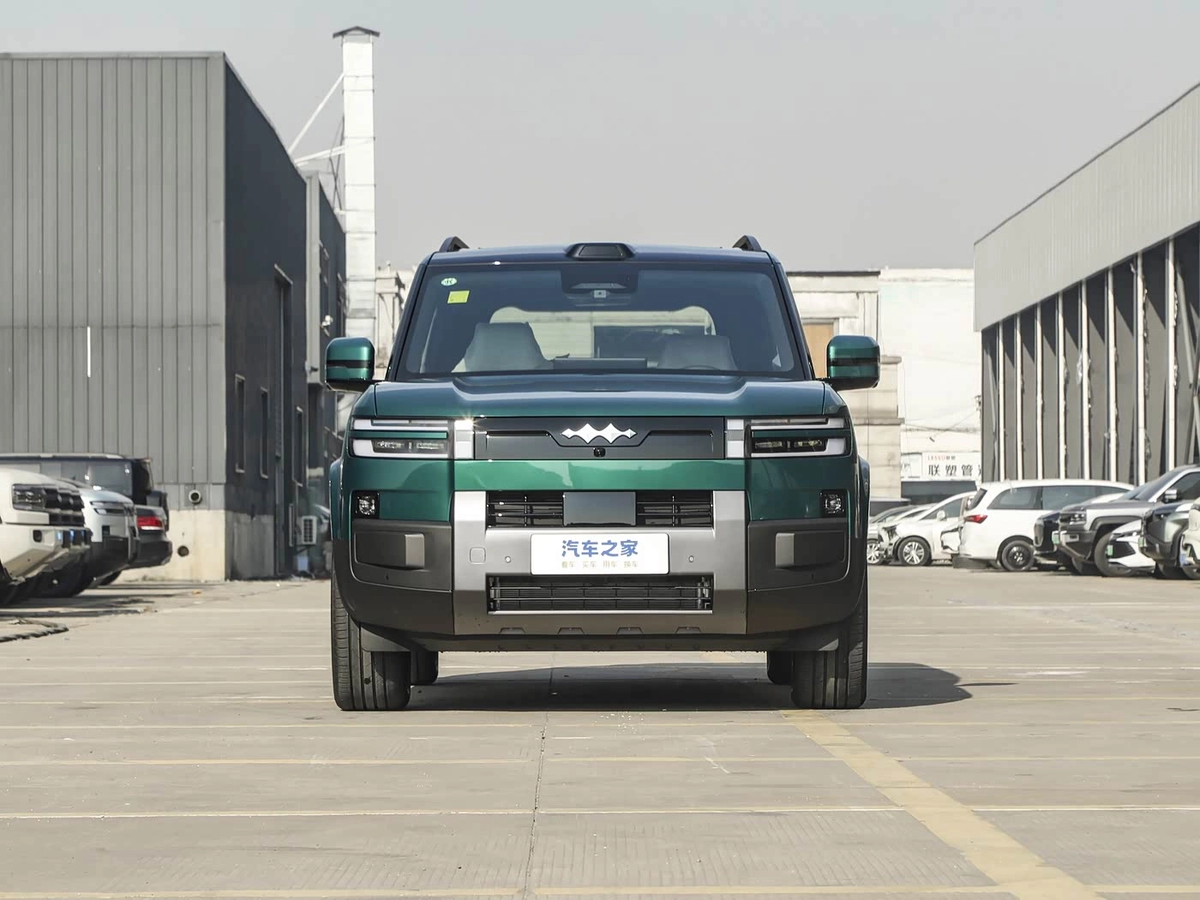 BYD FangChengBao Titanium 7 1.5hyb CVT 4WD