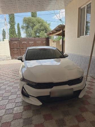 Kia K5 III LPi 2.0 AT