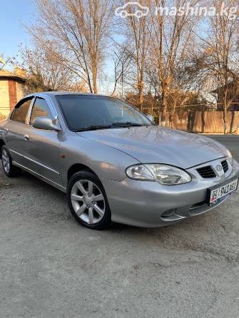 Hyundai Avante II Рестайлинг 1.5 MT
