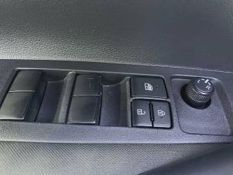 Toyota Levin XII (E210) Рестайлинг 1.2 CVT