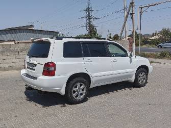 Toyota Highlander I (U20) Рестайлинг 3.3 AT 4WD