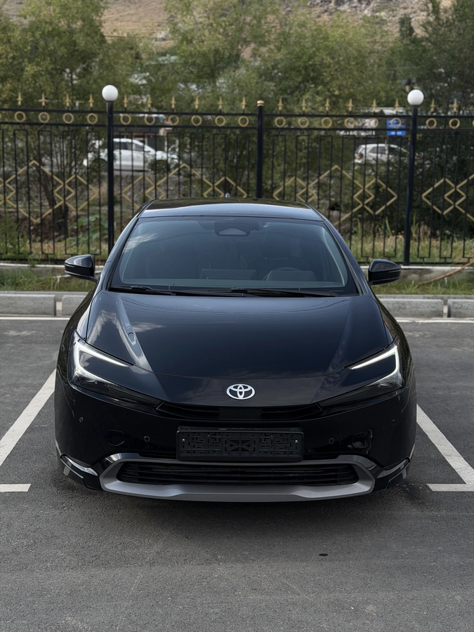 Toyota Prius V (XW60) 2.0hyb AT