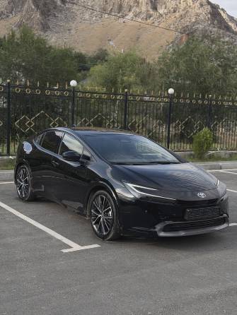 Toyota Prius V (XW60) 2.0hyb AT
