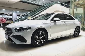 Mercedes-Benz A-Класс IV (W177) Рестайлинг 200 Long 1.3 AMT