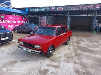 ВАЗ (Lada) 2105 21053 1.5 MT