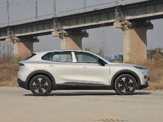 Changan Deepal S05 1.5hyb AT