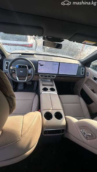 LiXiang L9 Рестайлинг 1.5hyb AT 4WD