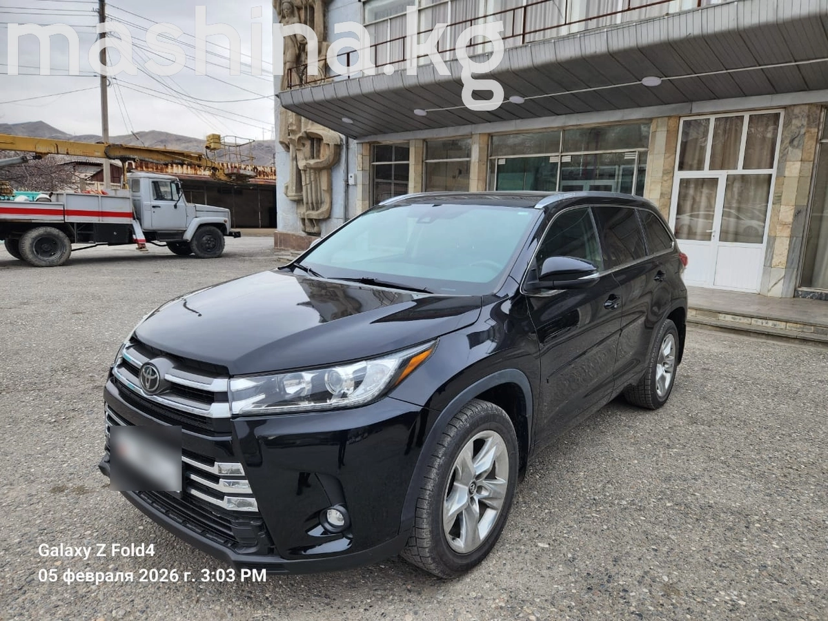 Открыть фото Toyota Highlander III (U50) Рестайлинг 3.5 AT 4WD