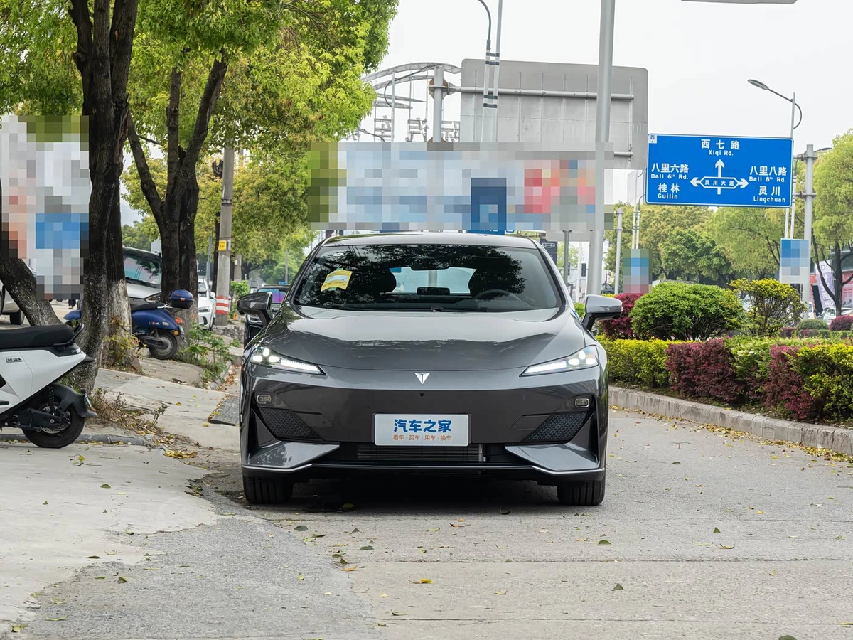 Changan Shenlan SL03 1.5hyb AT