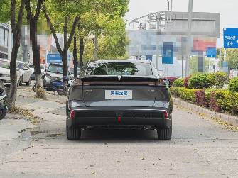Changan Shenlan SL03 1.5hyb AT