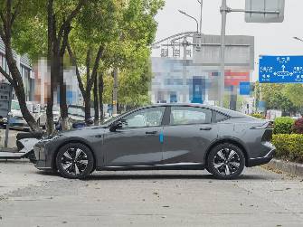 Changan Shenlan SL03 1.5hyb AT