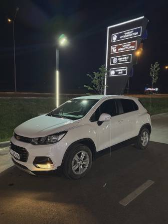 Chevrolet Trax I Рестайлинг 1.4 AT