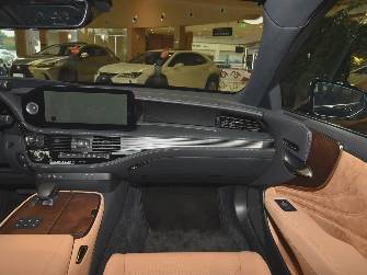Lexus LS V Рестайлинг 350 3.5 AT