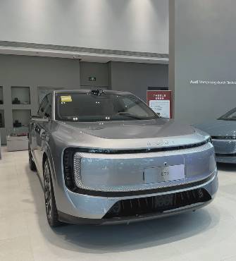 Audi e-tron I 50 Electro AT 4WD