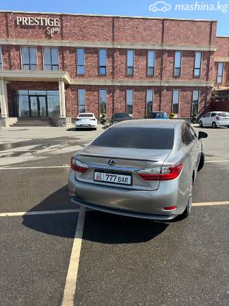 Lexus ES VI Рестайлинг 300h 2.5hyb CVT