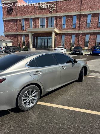 Lexus ES VI Рестайлинг 300h 2.5hyb CVT