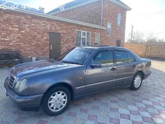 Mercedes-Benz E-Класс II (W210, S210) 200 2.0 MT