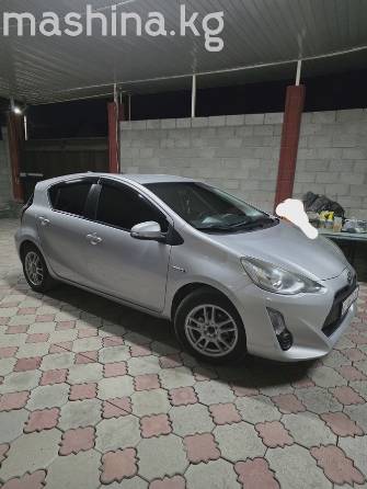 Toyota Prius c I Рестайлинг 1.5hyb AT