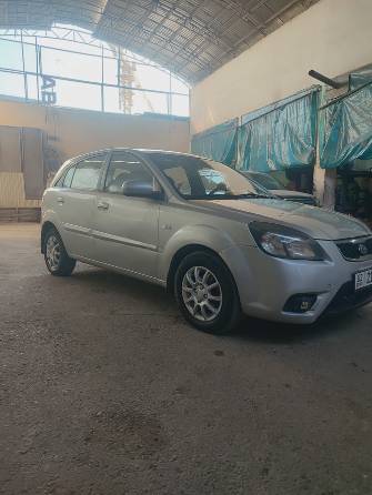 Kia Rio II Рестайлинг 1.4 MT