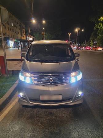 Toyota Alphard I Рестайлинг 3.0 AT 4WD