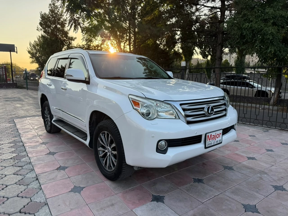 Lexus GX II 460 4.6 AT 4WD