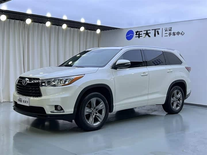 Открыть фото Toyota Highlander III (U50) 2.7 AT