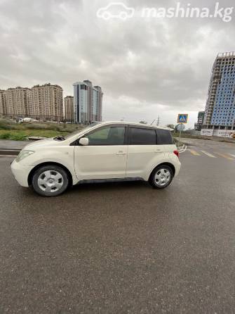 Toyota Ist I 1.3 AT