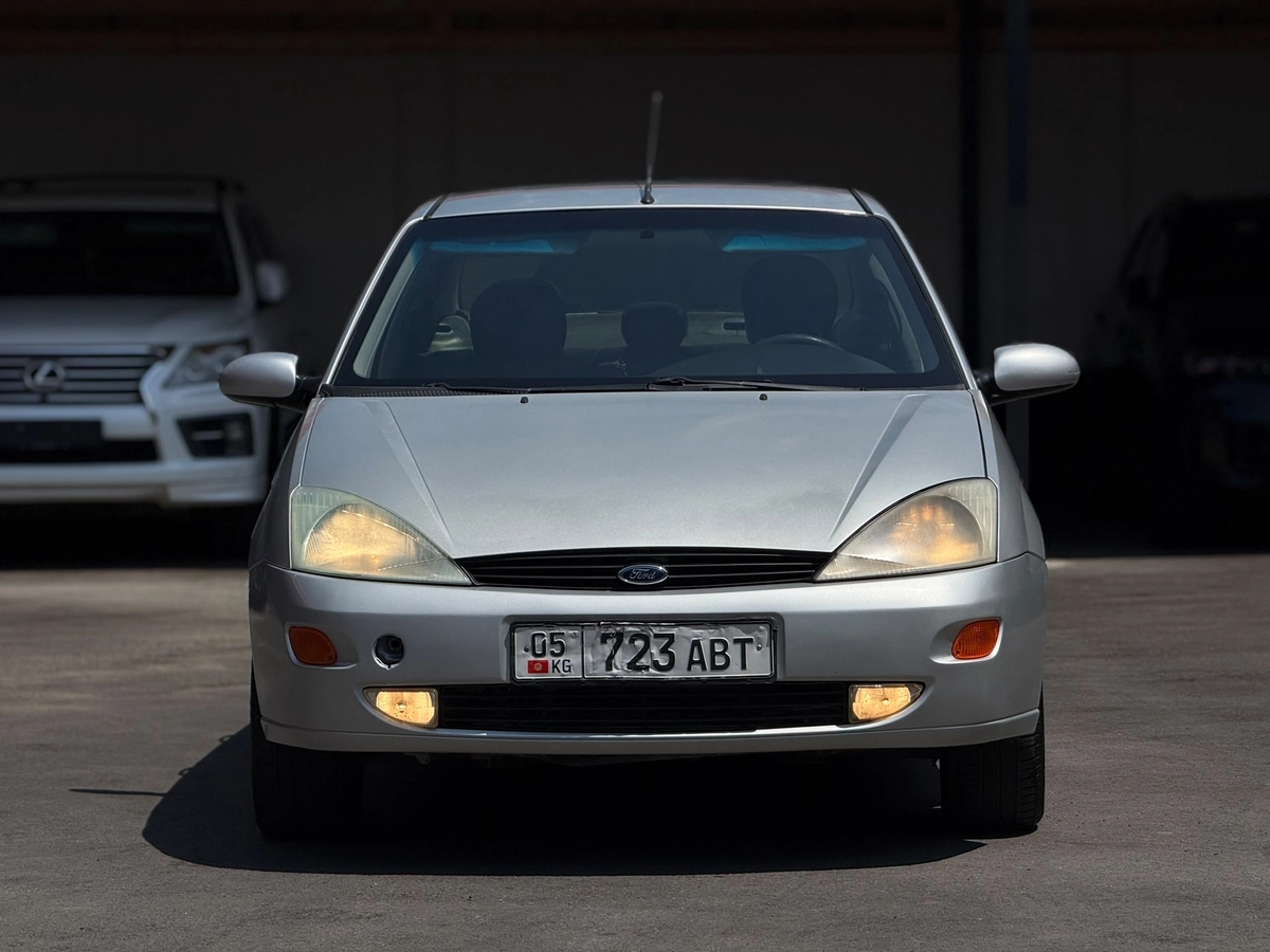 Ford Focus I 1.6 AT