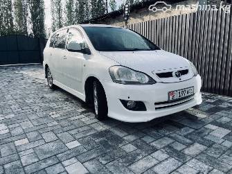 Toyota Ipsum II (M20) Рестайлинг 2.4 AT 4WD