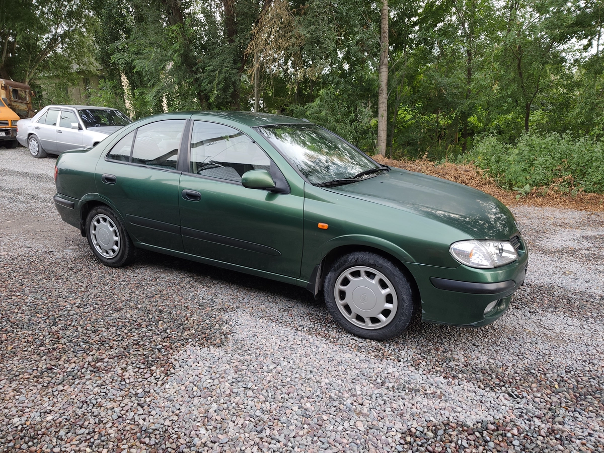 Nissan Almera II (N16) 1.8 AT
