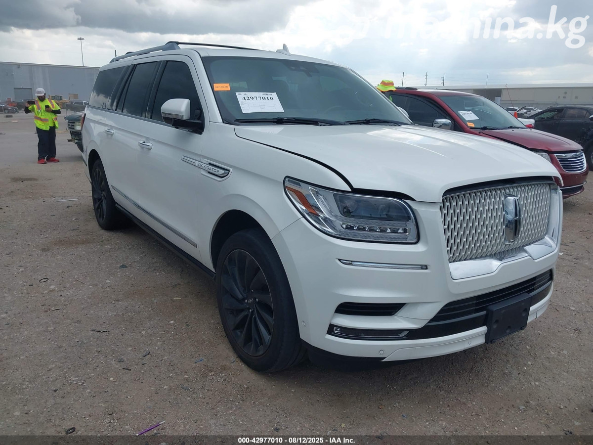 Открыть фото Lincoln Navigator IV L 3.5 AT 4WD