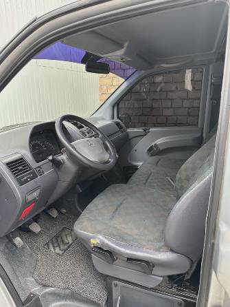 Mercedes-Benz Vito I (W638) 110 CDI L1 2.2d MT