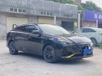 Dongfeng Aeolus Yixuan GS 1.0 MT