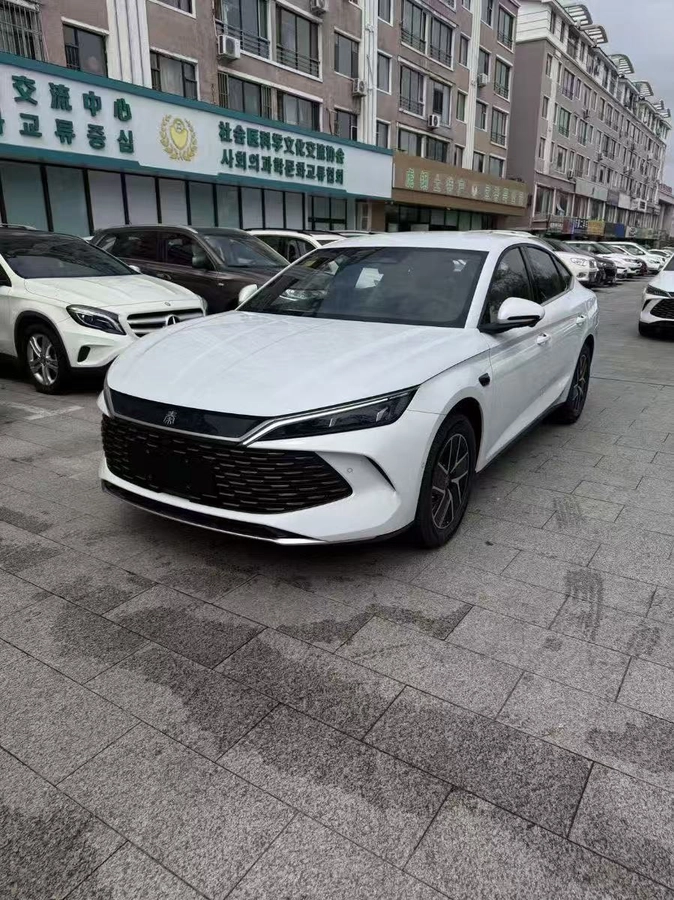 BYD Qin L 1.5hyb AT