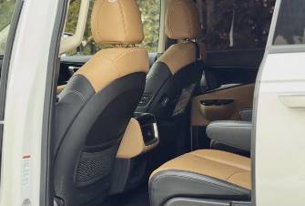 Kia Carnival IV 2.2d AT