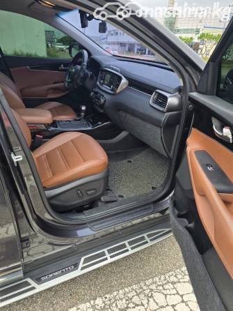 Kia Sorento III Prime Рестайлинг 2.2d AT