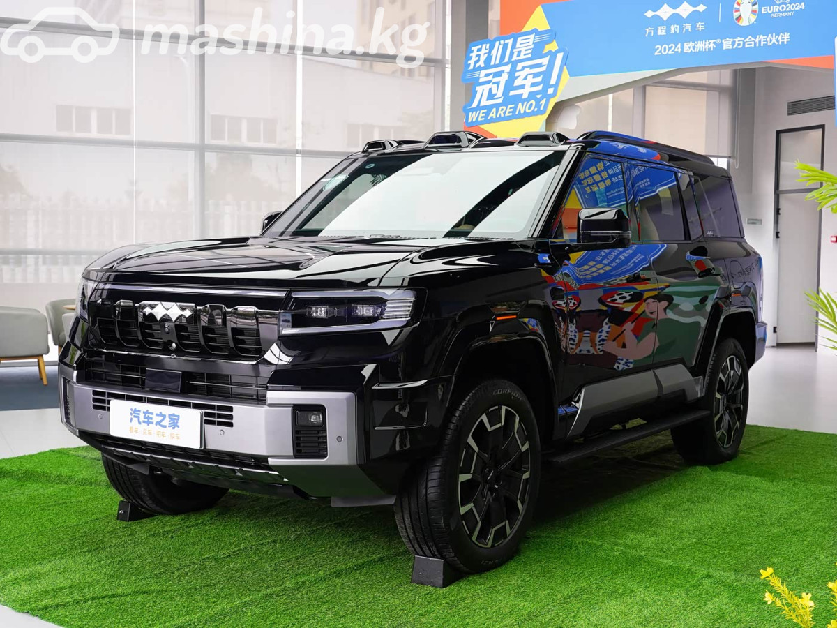 Открыть фото BYD FangChengBao Leopard 8 2.0hyb AT 4WD