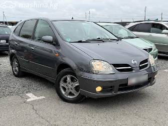 Nissan Almera Tino 1.8 MT
