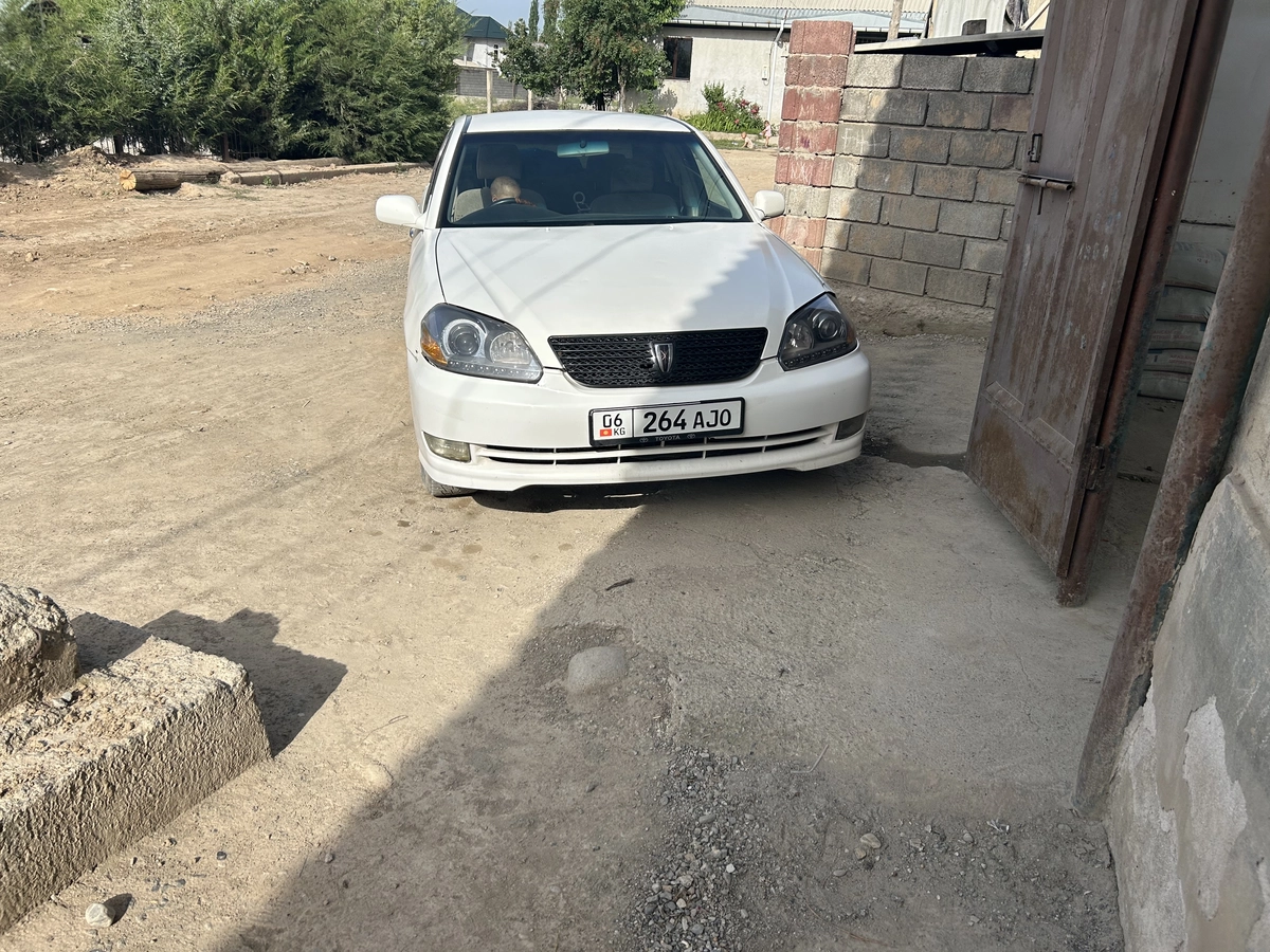 Toyota Mark II IX (X110) 2.5 AT