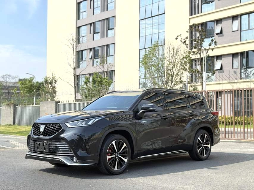 Toyota Crown Kluger 2.5hyb AT 4WD