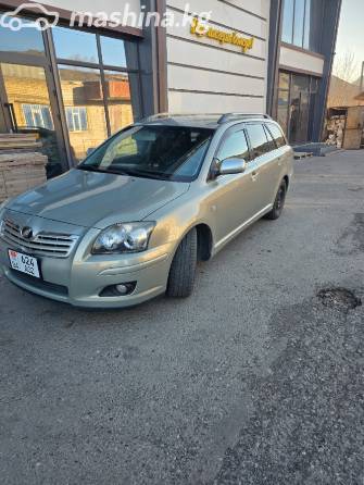Toyota Avensis II 1.8 MT