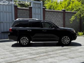 Lexus LX III 570 5.7 AT 4WD