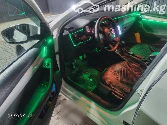 Skoda Octavia III (A7) 1.2 MT