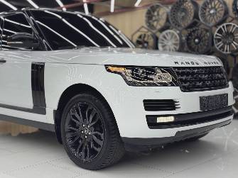 Land Rover Range Rover IV 4.4d AT 4WD