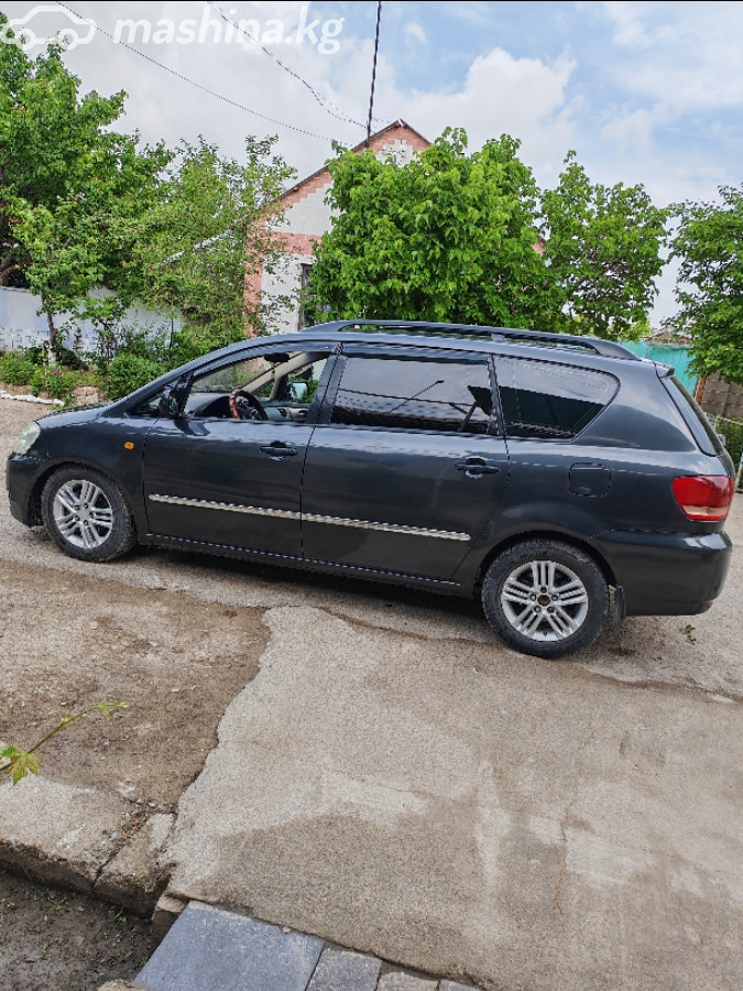 Toyota Avensis Verso 2.0d MT