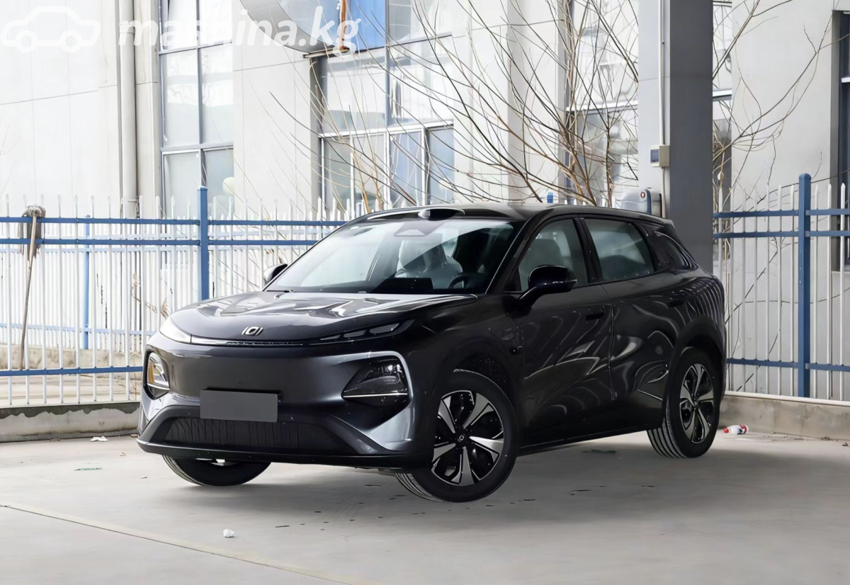 Открыть фото Changan Qiyuan Q05 1.5hyb CVT