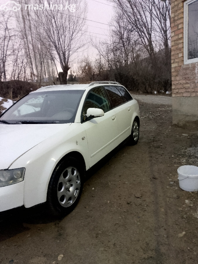 Audi A4 II (B6) 2.5d MT