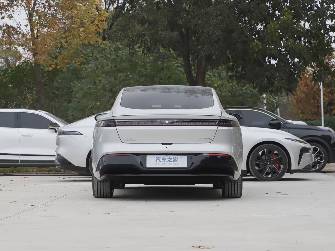 Dongfeng eπ 007 Electro AT 4WD